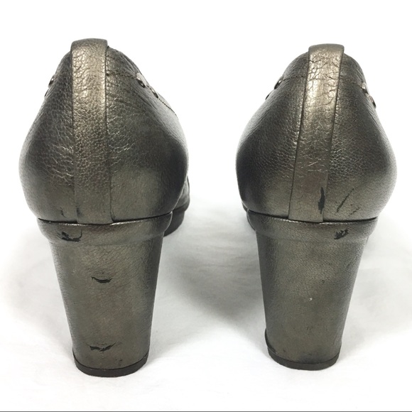 ⭐️SALE⭐️ Stuart Weitzman Metallic Leather Block Heel Pump - Picture 6 of 8
